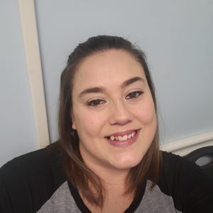 Meet your Posher, Casie